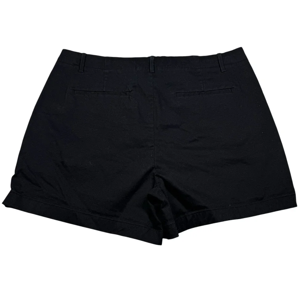 Banana Republic Shorts WOMEN'S SIZE 18 AUTHENTIC CHINO‎